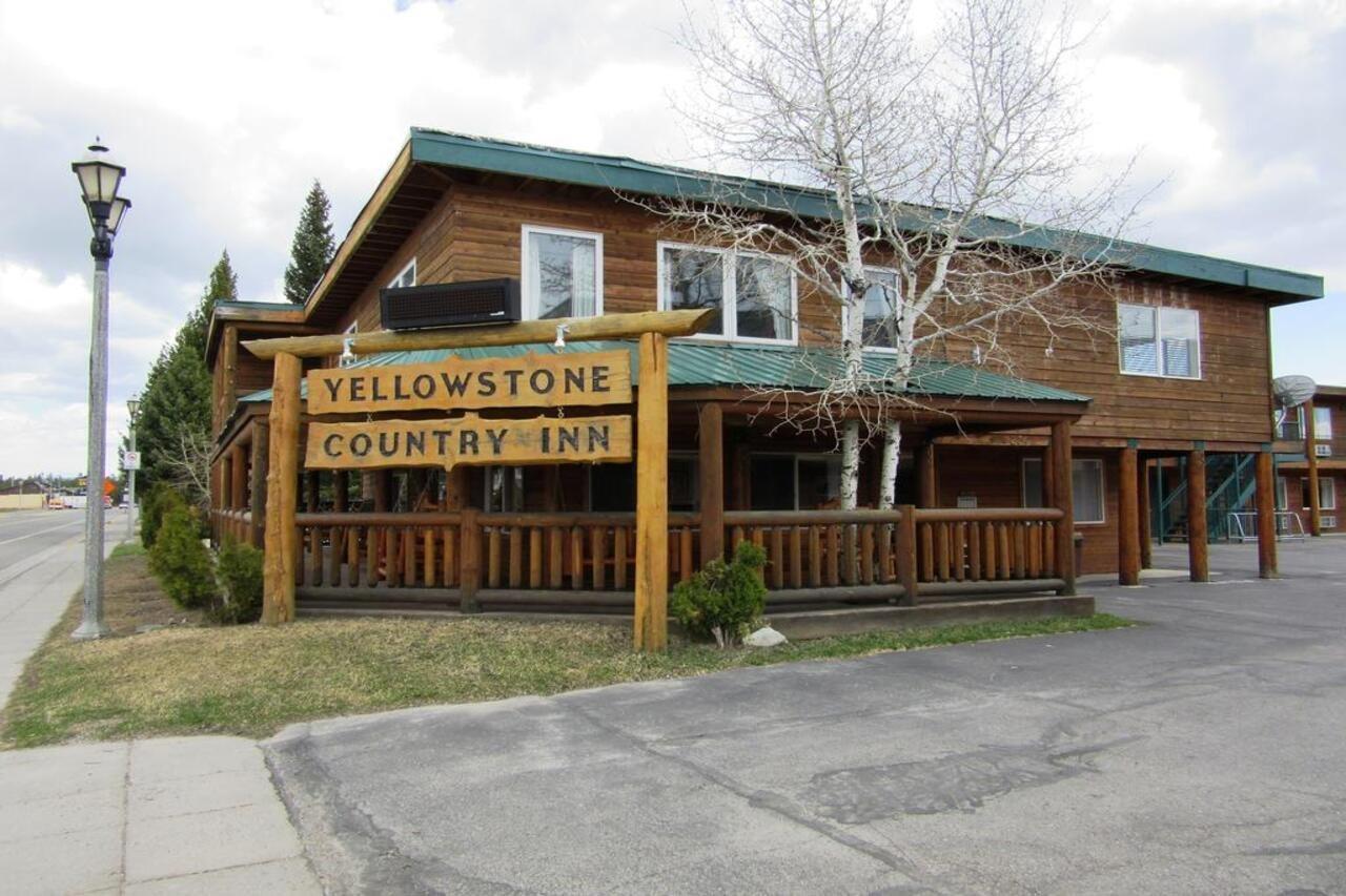 Yellowstone Country Inn Вест-Йеллоустоун Екстер'єр фото