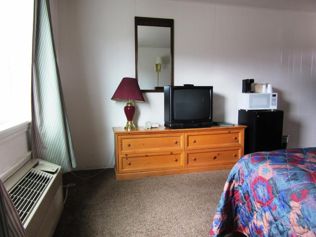 Yellowstone Country Inn Вест-Йеллоустоун Номер фото